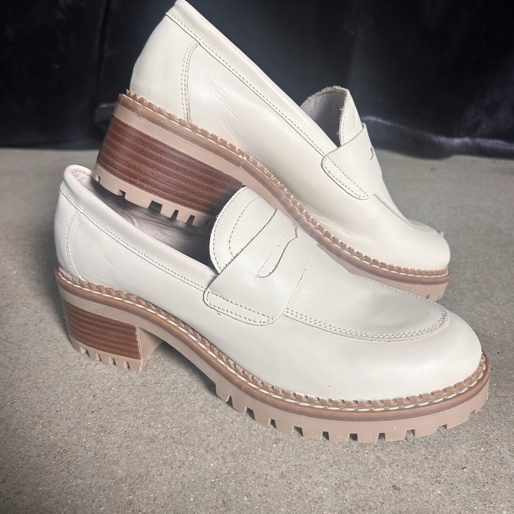 Bertuchi Mid-Heel Penny Loafers sz8.5 M Beige Leather Stitched Detail Tread New - Picture 3 of 8
